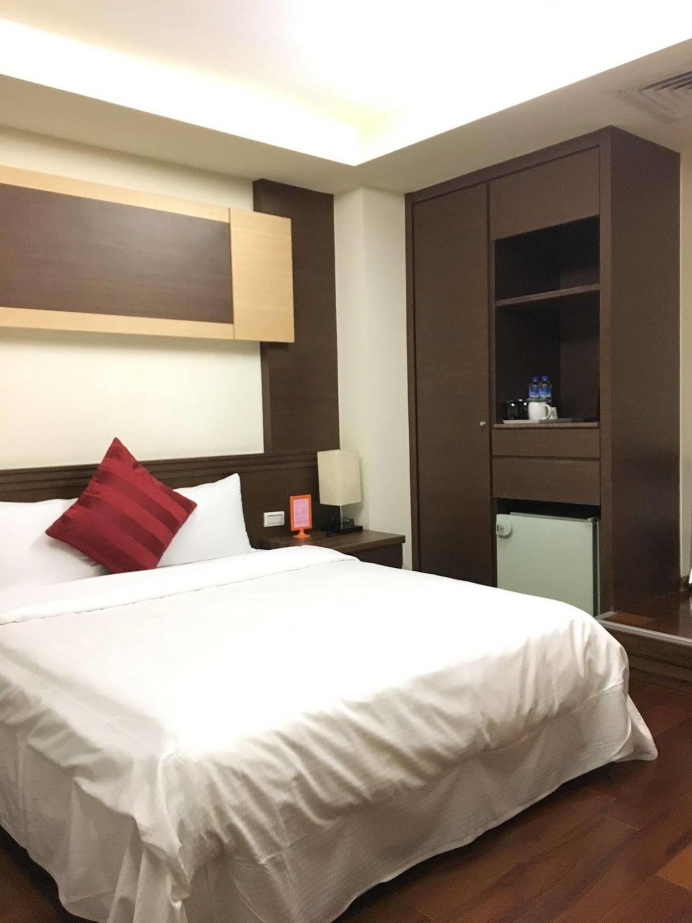 טאיפיי Fu Chang Hotel מראה חיצוני תמונה